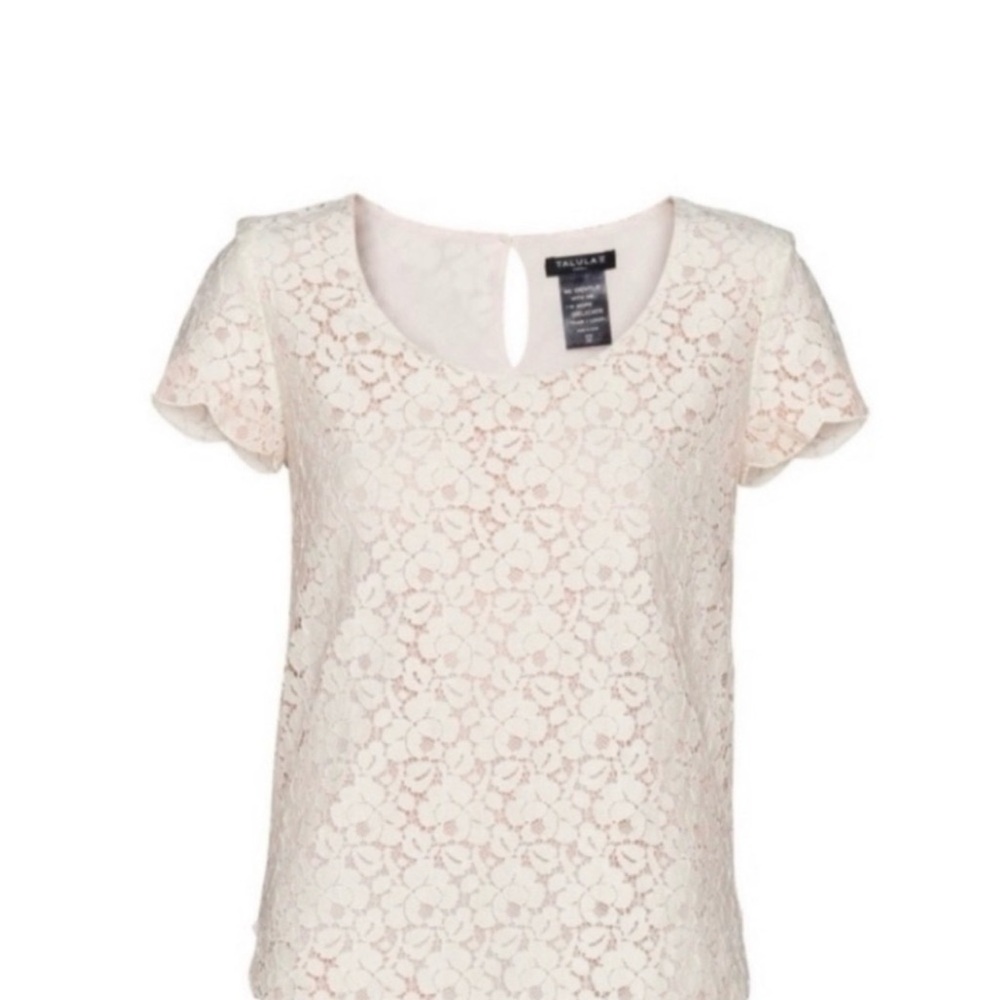 🤍 Talula Cream Lace Blouse – Size Small
